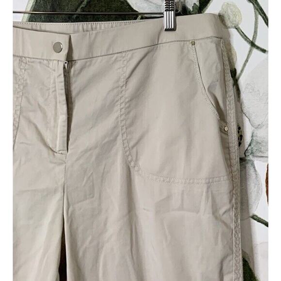 Chicos Size 2 US Large Crop Khaki Cotton Blend Pants - Picture 5 of 7
